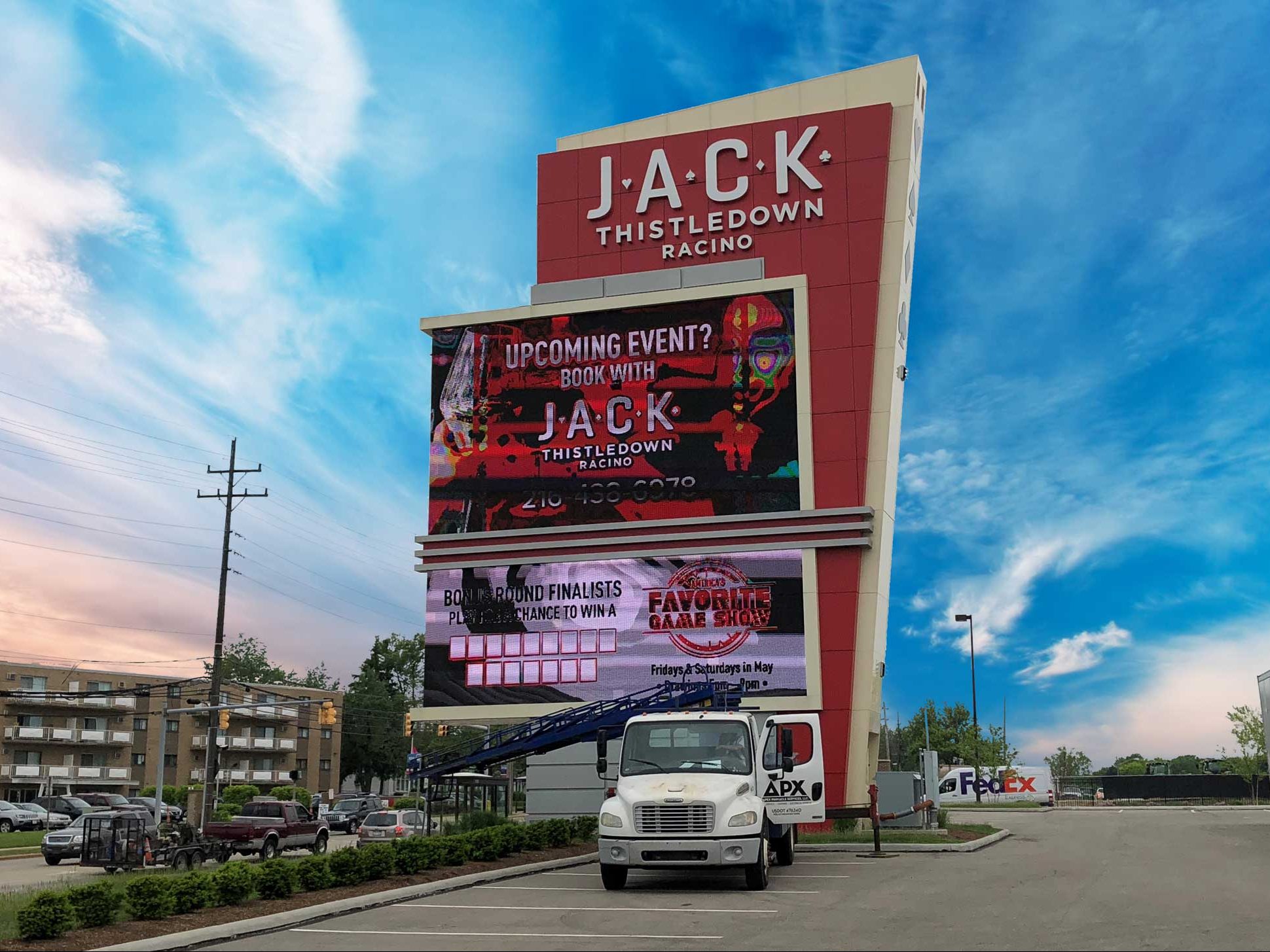 Pylon sign for JACK Thistledown Racino in North Randall